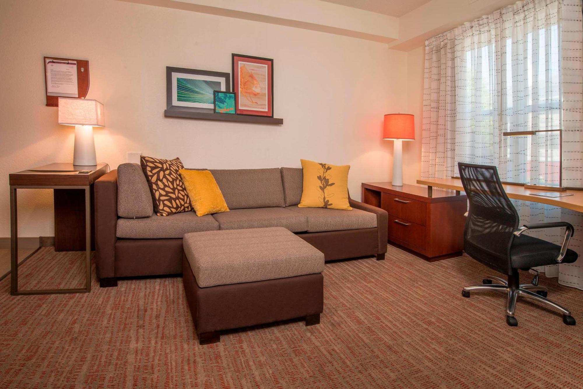 Residence Inn Frederick Exterior photo